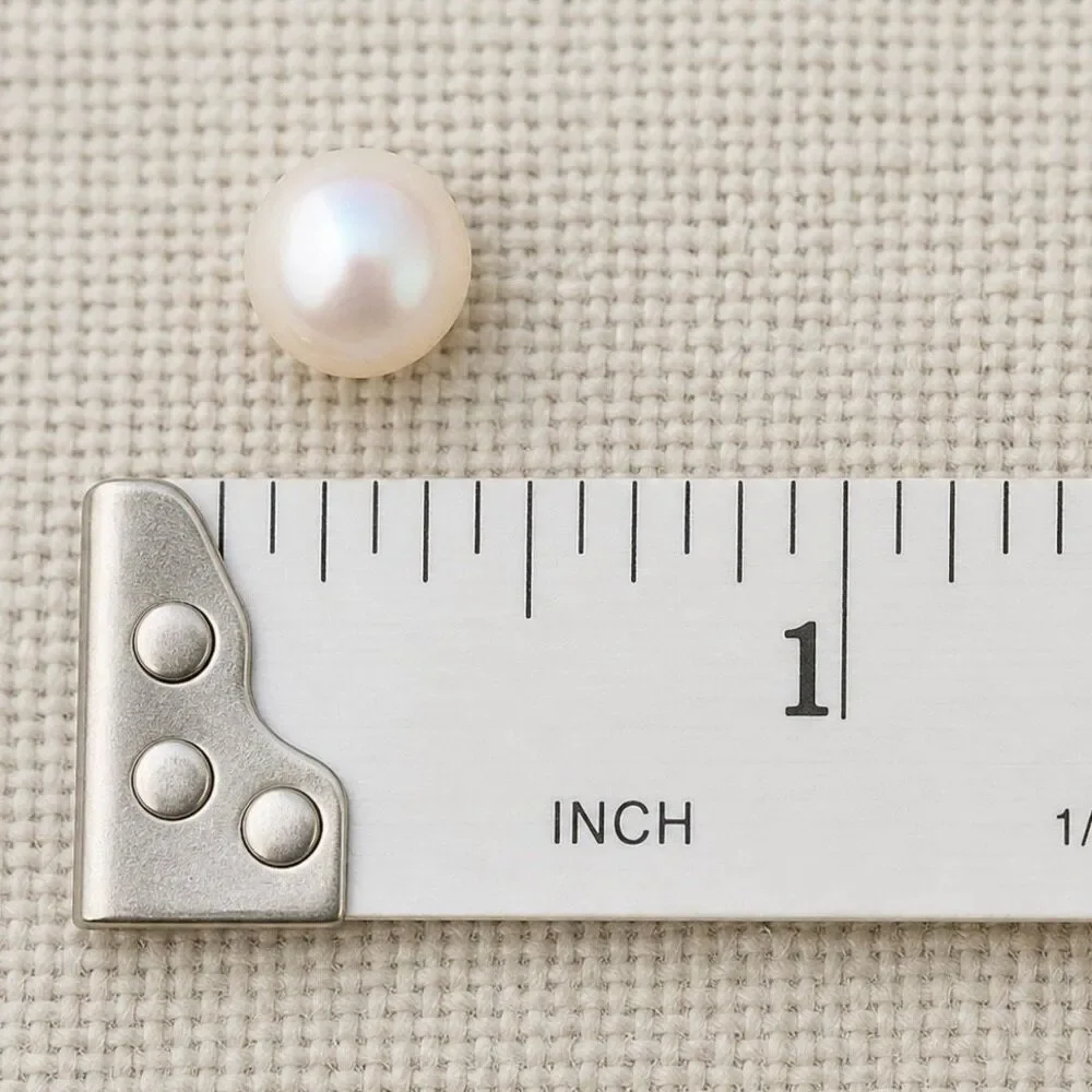 Men’s Small Freshwater Pearl Stud Earrings Silver Tone